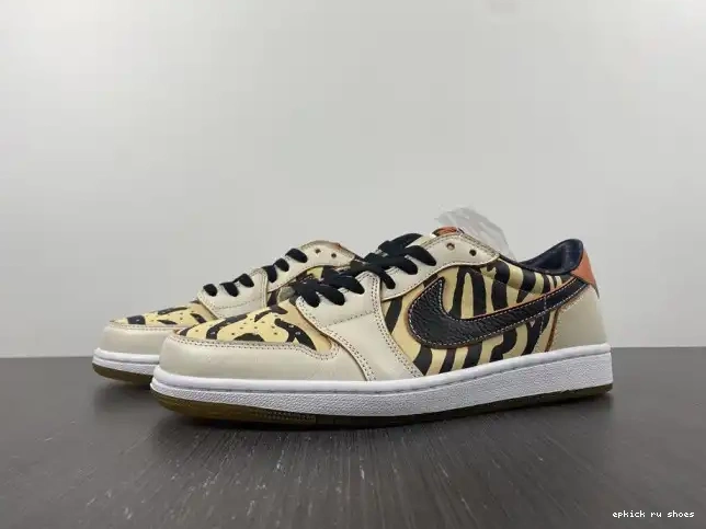 Air Tiger OG 1 Jordan Low of the DH6932-100 Year 0428